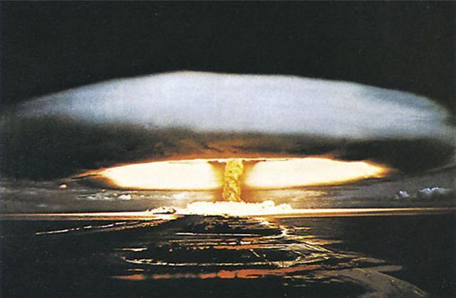 Poster - Hydrogen bomb 
